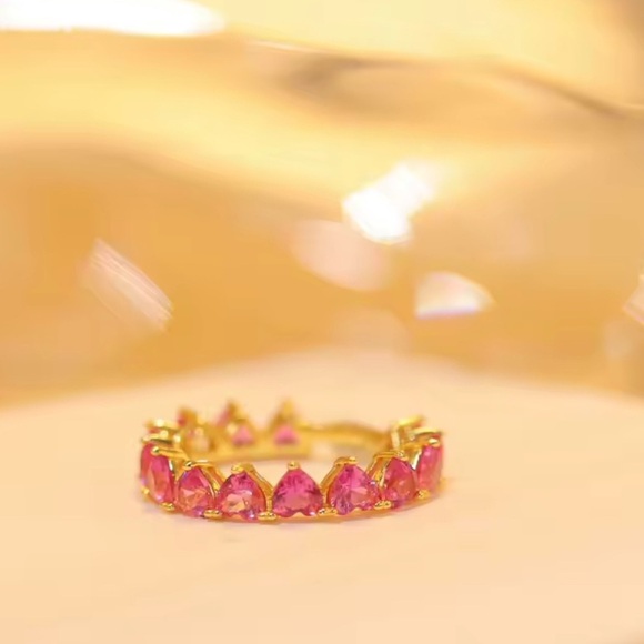 Alliance Multi Crystal Mini Rose Heart 9 carat Moissanite 925 Gold Ring - Picture 5 of 10